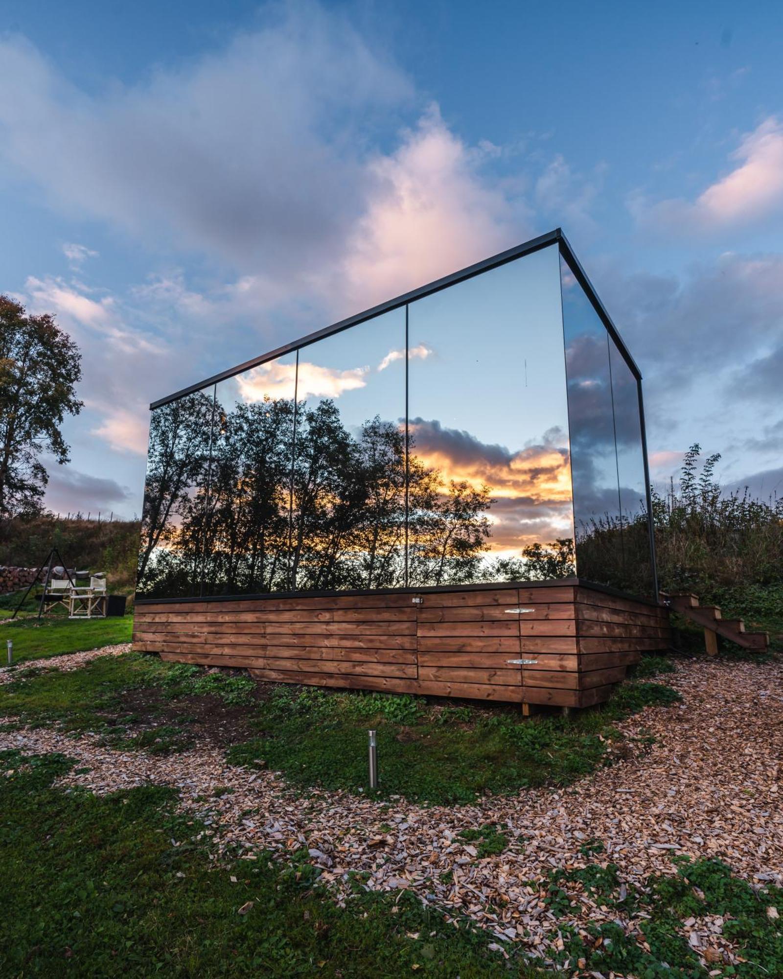 Wonderinn Riverside Årnes الغرفة الصورة